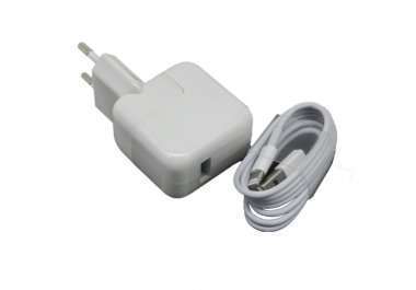 Сетевое зарядное устройство для Apple USB c кабелем Lightning (белое) — 1